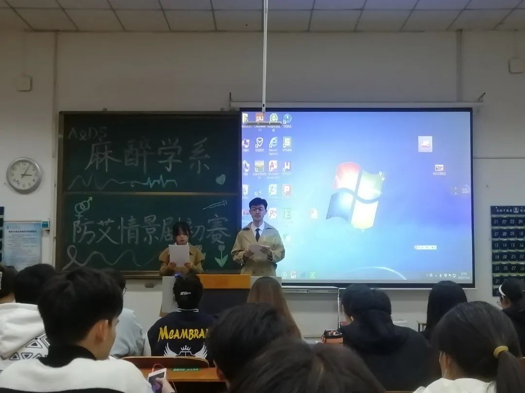 122E9